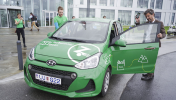 ZipCar wśród wulkanów, czyli jak działa car-sharing w Islandii.